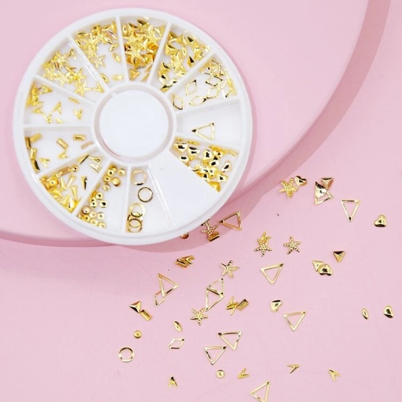 Nail art Wheel Gold shapes - Picture 2 of 3